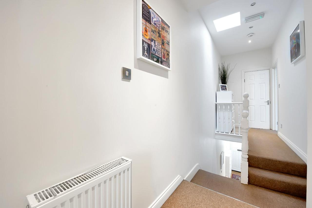 Finding My Palace Guest House In Tooting Mitcham Exteriör bild
